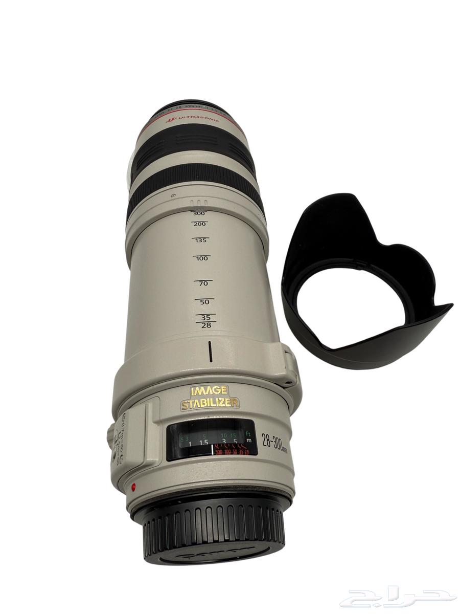 For sale Canon EF 28-300mm f/3.5-5.6L IS lens in excellent condition63188839794563112