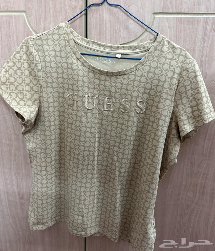 GUESS brand T-shirt size XL63189852802819111