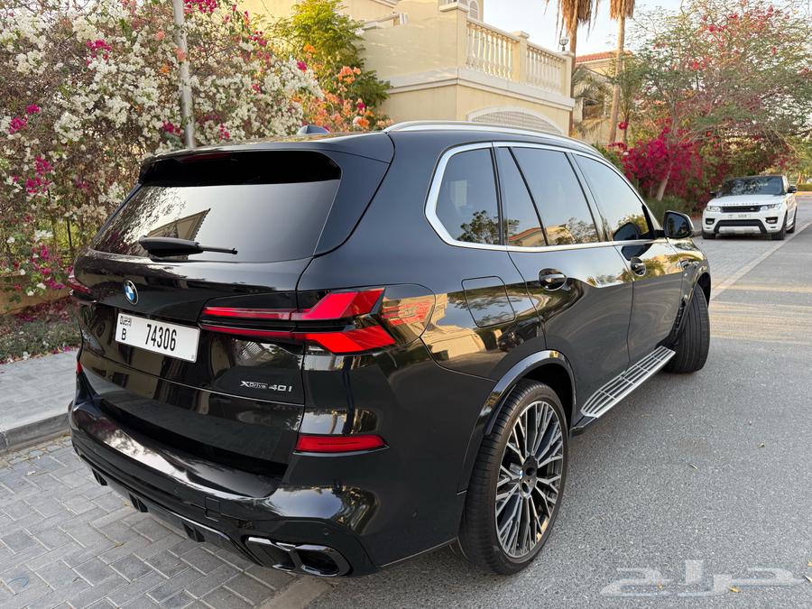 BMW X5  
Model 2024  
M Package  
Clean documents63289754619777114