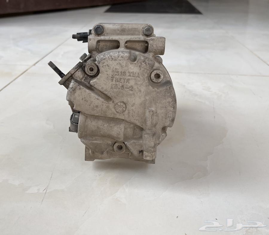 Working compressor for Hyundai Santa Fe 2017, in good condition63289745715202113