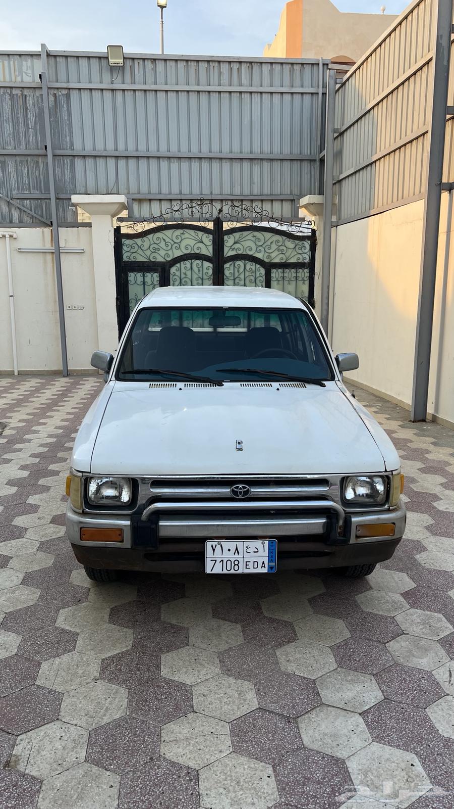 HiLux 199363280897498242110