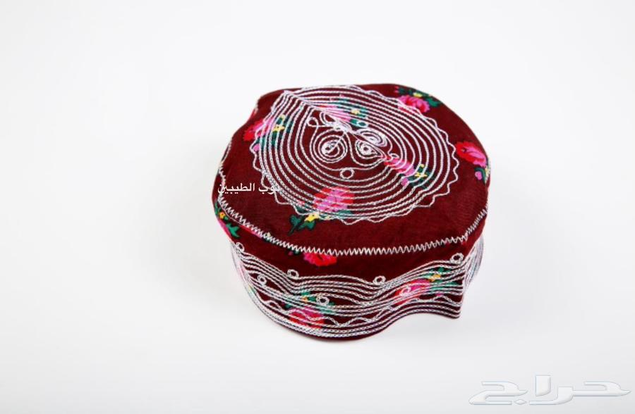 (Starting price 10 riyals) Caps with various shapes and colors63187429628162114
