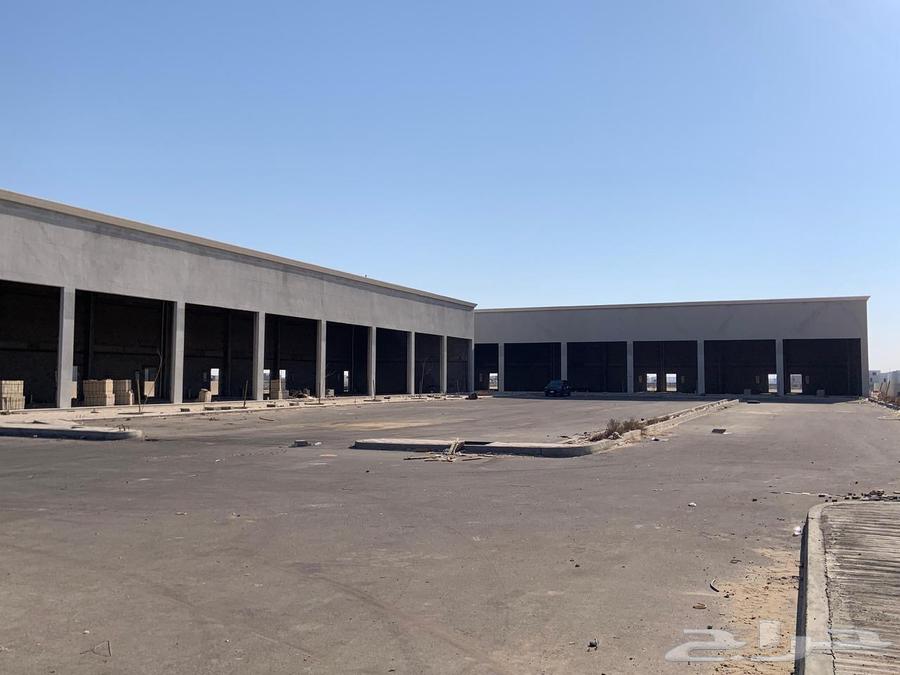 مساحات تجارية ومستودعات للايجار630092691857951129