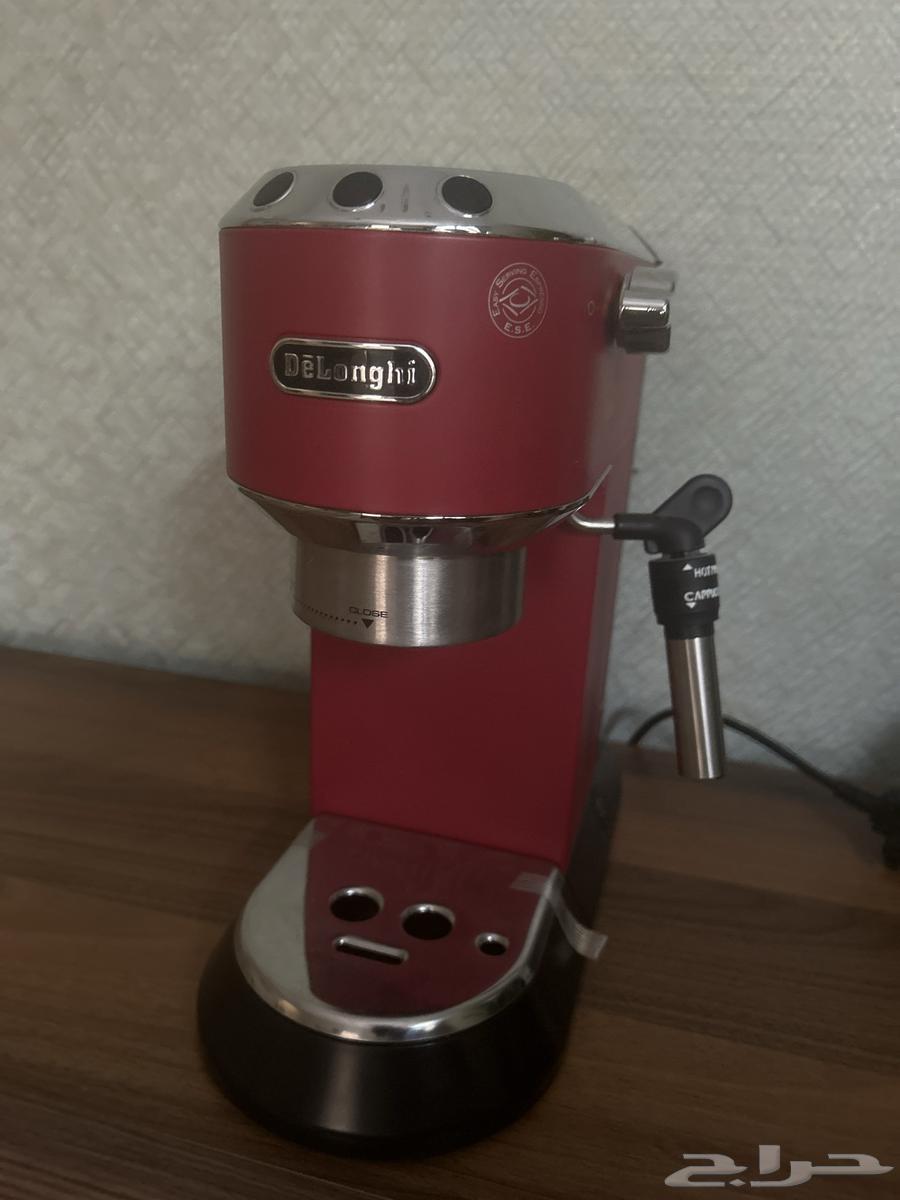 A semi-new coffee machine63188409968257111