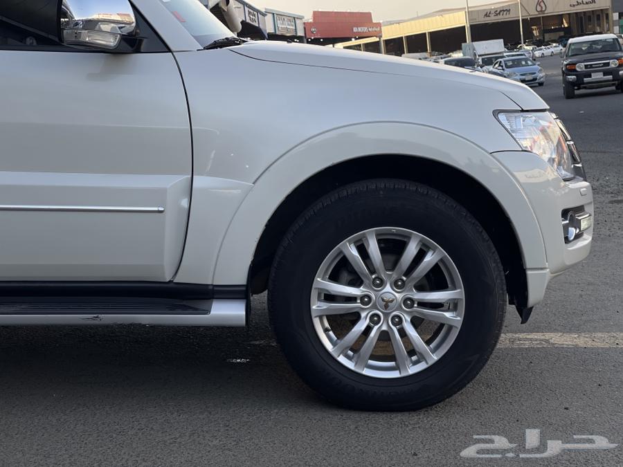 Mitsubishi Pajero 2020 Golden Mark (Sold)63290571742850112