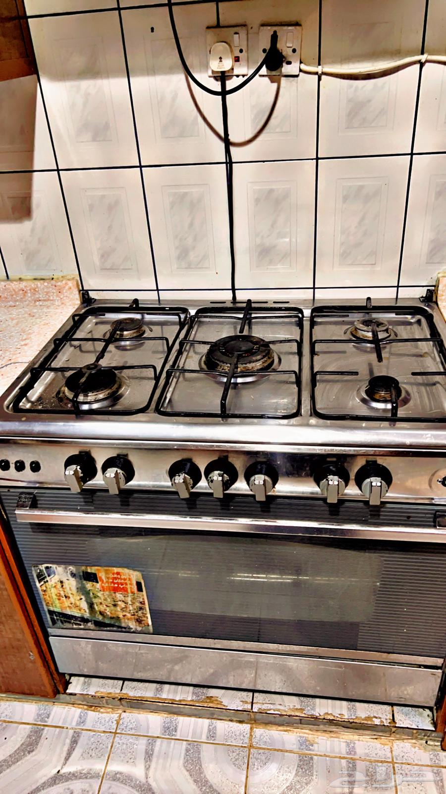 Used oven for sale, one year old631839267368991127