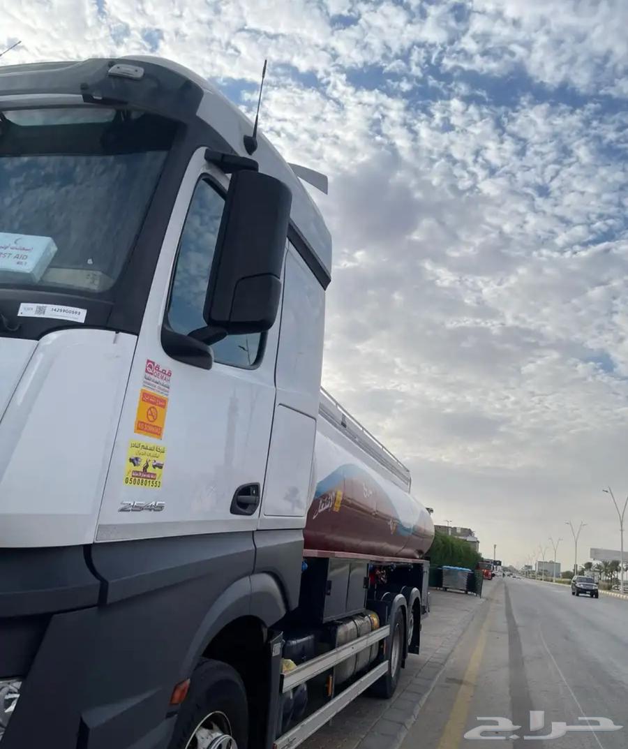 توصيل وتزويع جميع كميات الديزل63009385656835112