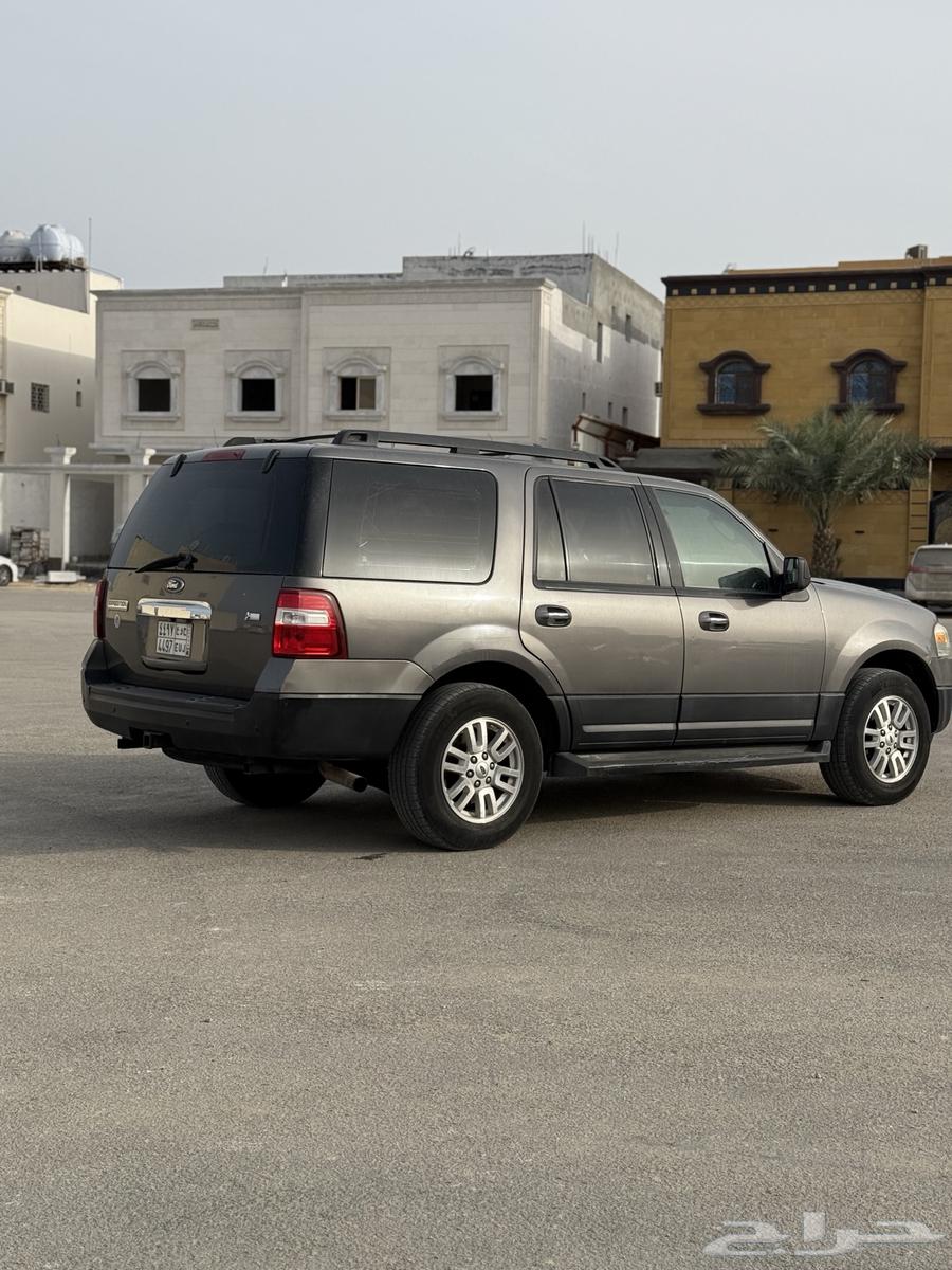 Ford Expedition 2013 model has been sold63280382254082112