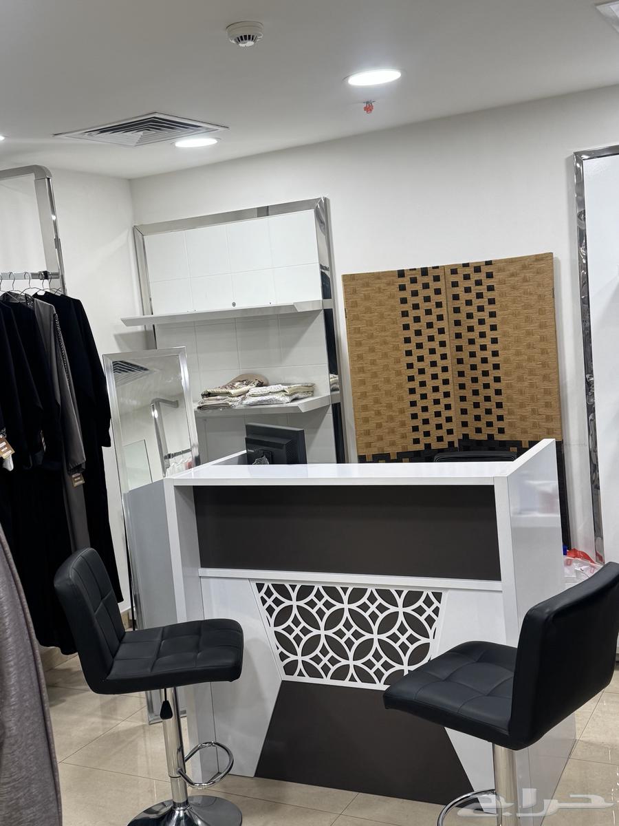 اثاث معرض جديد للبيع بالكامل ب450063184943504898114