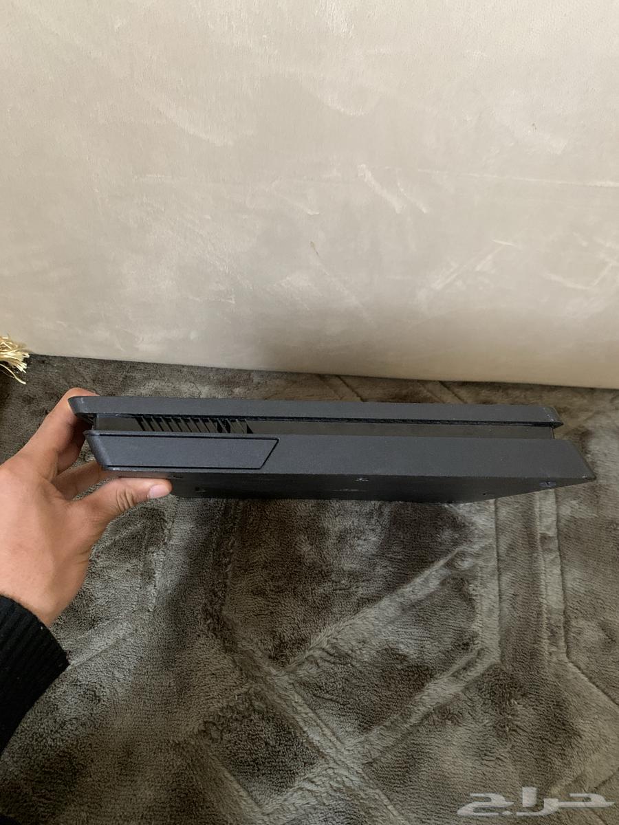 Sony 4 Slim for sale with all accessories and iPhone XR mobile phone63184449557635113