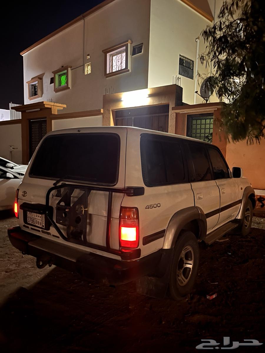صالون للبيع أقبل البدل الممشى 300 00063280675028610113