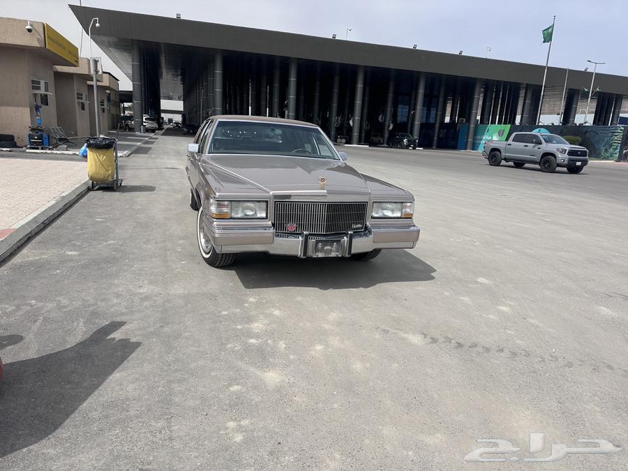 For sale, also model 1992 imported from Kuwait, golden color, beige interior63279581226115113