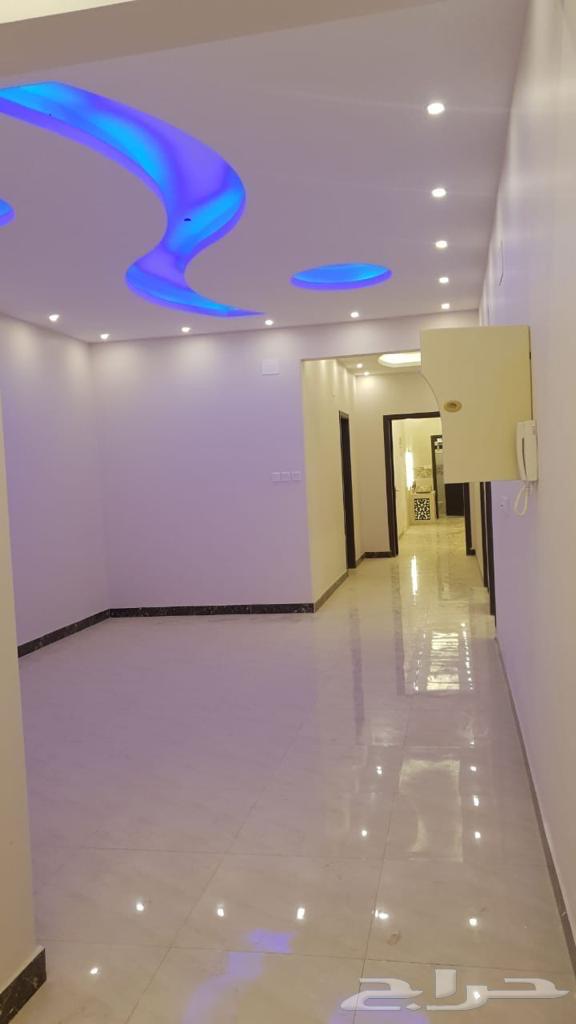 For sale: a floor with an independent roof63009270024577112