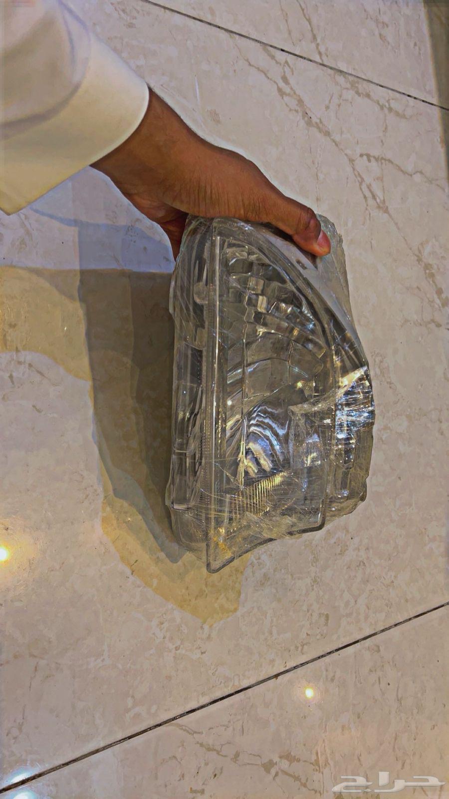 Lexus LS 460 2014 model and original agency Lexus LS430 headlights63279596070273114