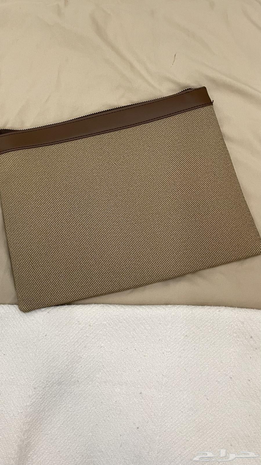 Bag63182504180227112