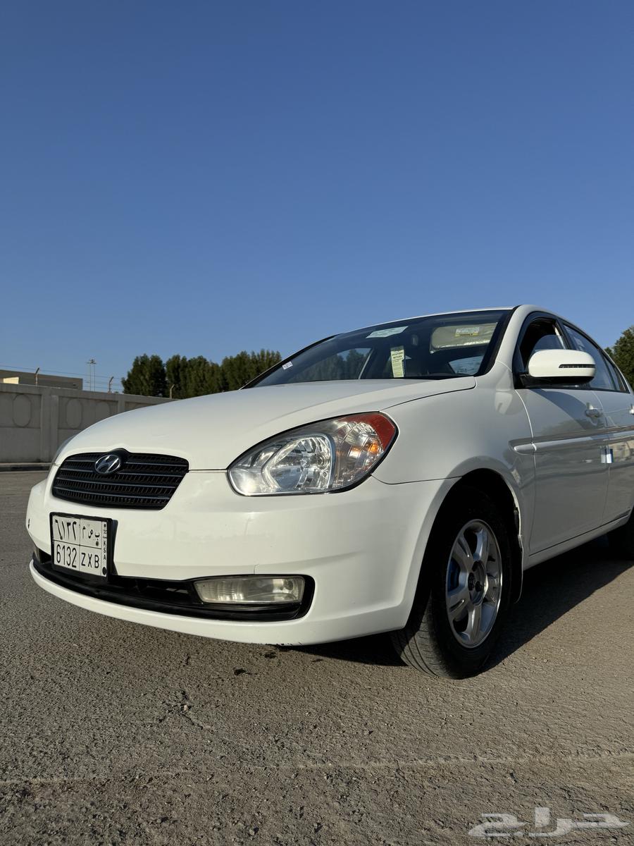 Selling Hyundai Accent63273362641537111