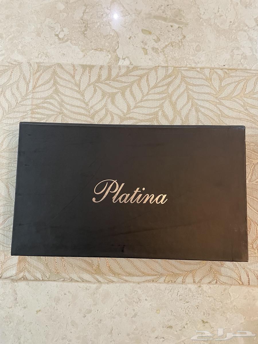 (Sold) Platinum shemagh from an old Dassar63179576998147112