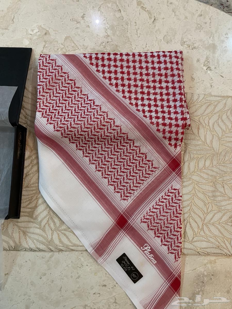 (Sold) Platinum shemagh from an old Dassar63179576998147111