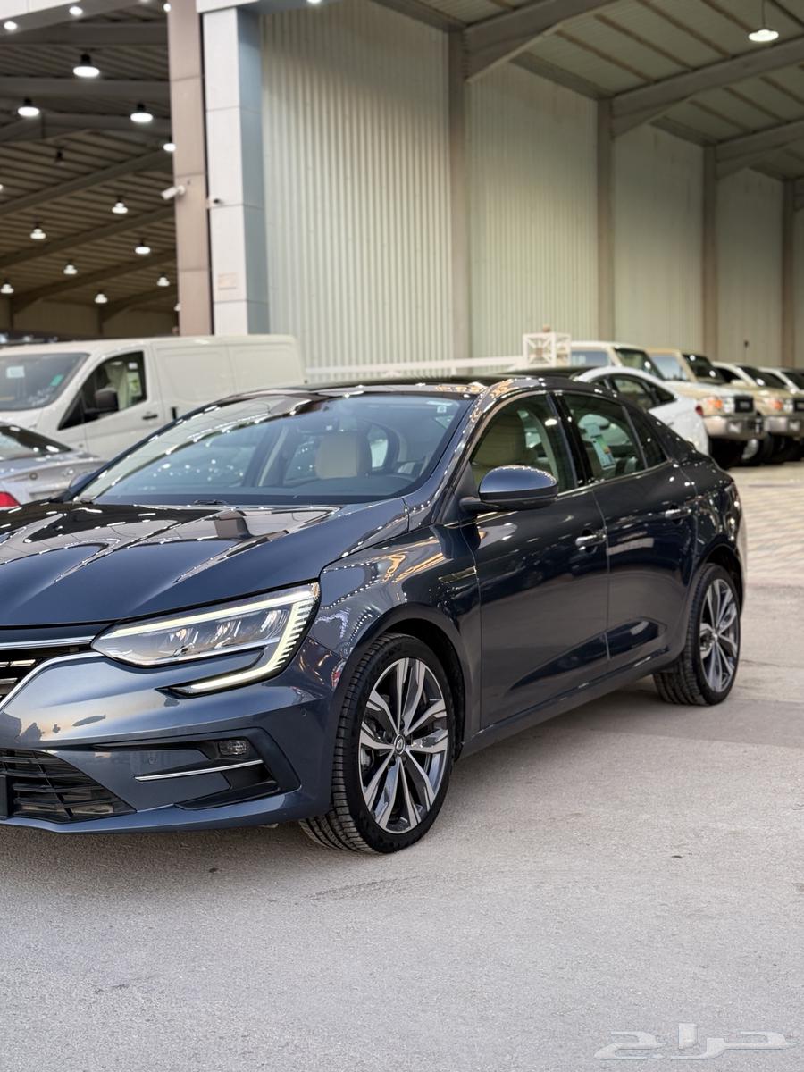 Renault Megane 2023, fully loaded - almost new, only 200 kilometers on the odometer63275080516867111