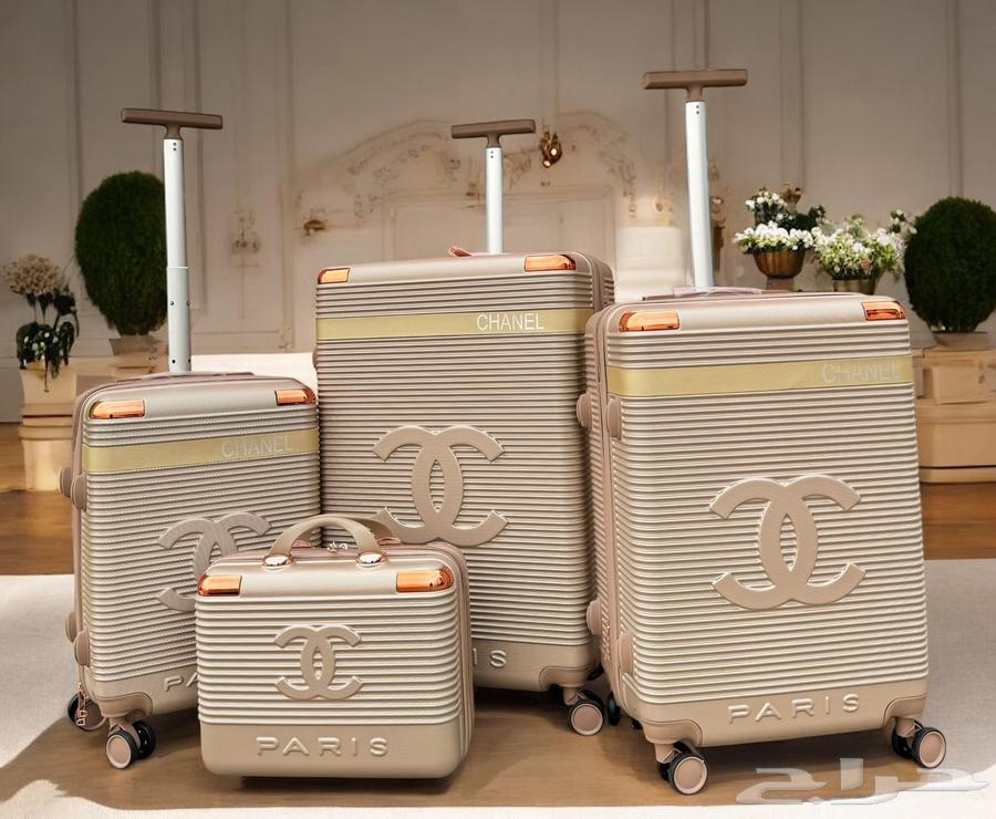 Louis Vuitton and Chanel travel luggage set63181033786113113