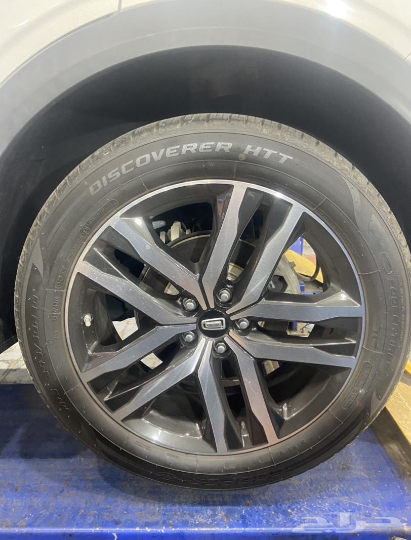 Tires size (( 245 50R20 ))63275471034114111