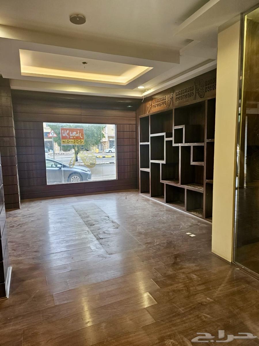 Unique investment opportunity, a fully integrated commercial store63006285863425111