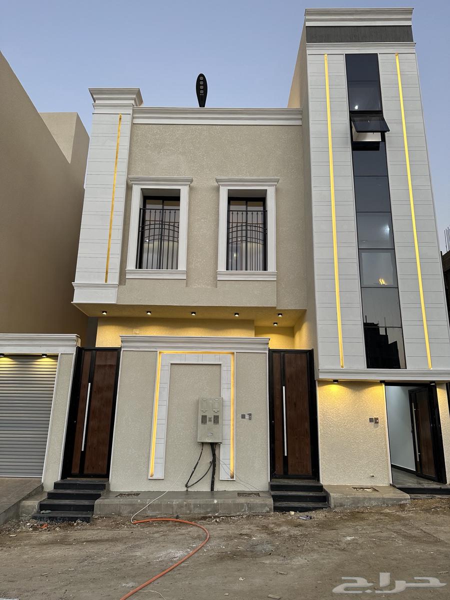 For sale: a ground floor with courtyard, luxury finishing - Abha Al-Mahala62886388968195118