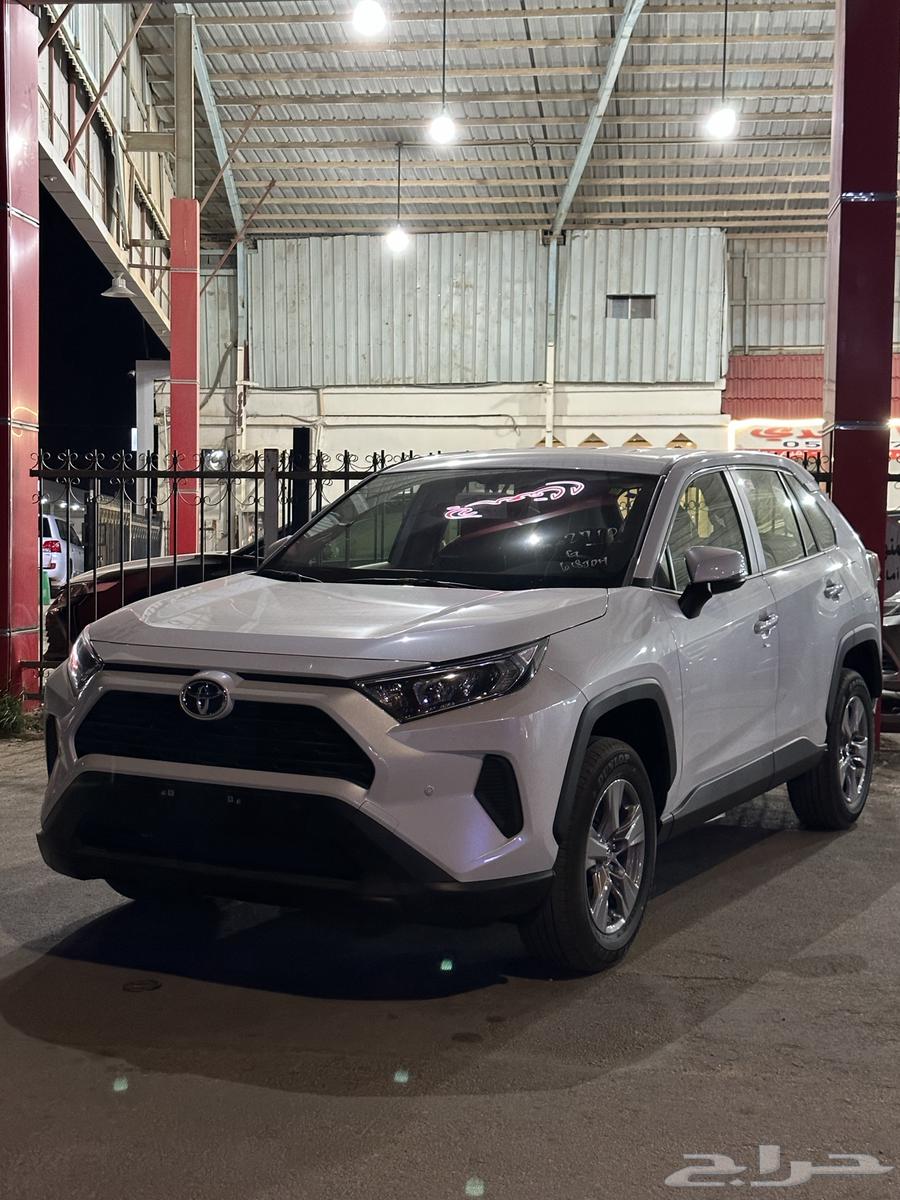 RAV4 2025 Standard for 102,000 including tax at Sami Al-Qaadi showroom63271070786817113
