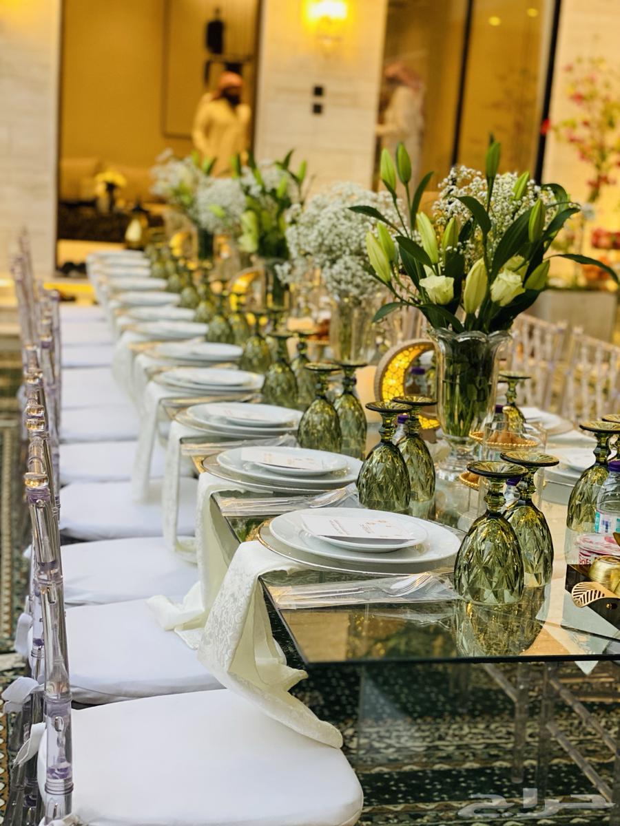 طاولة طعام رمضانيه63178152466817112
