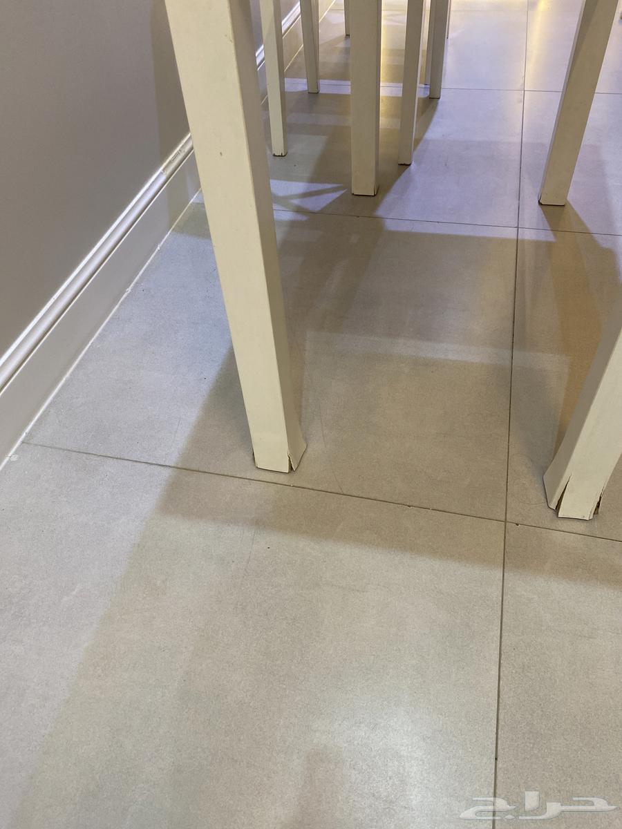 Dining table with chairs63204553845763113