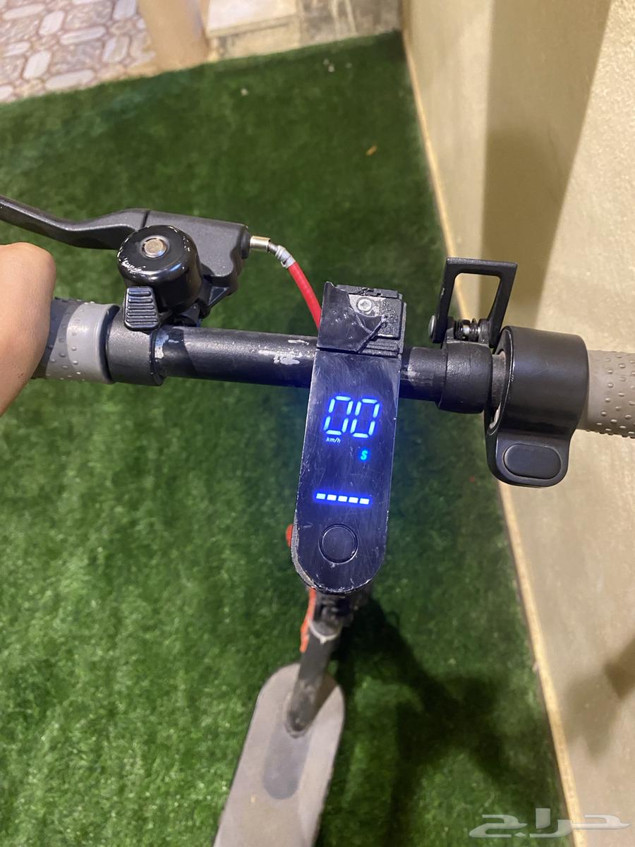 Hello, I have a brand new Shomi scooter, the same one keeps telling me its speed is 65.63177704172546114