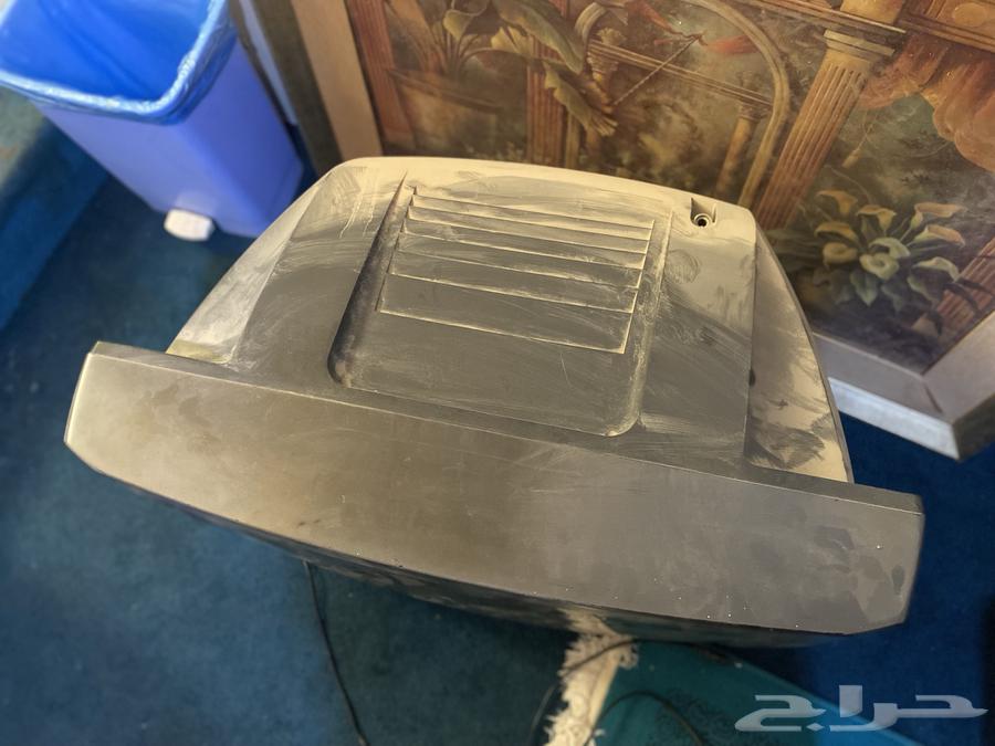 Old televisions63510393087361114
