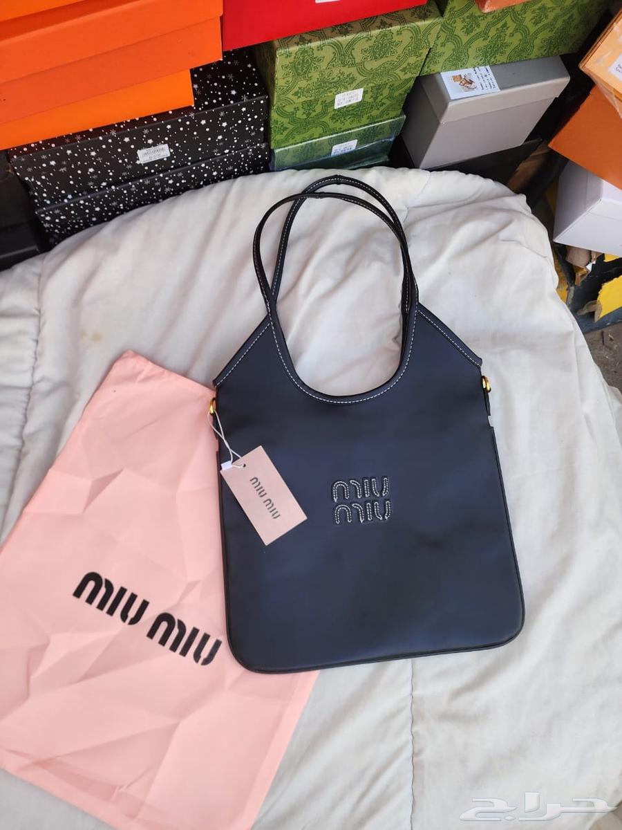 Different styles of Miumiu bags63176852605569114