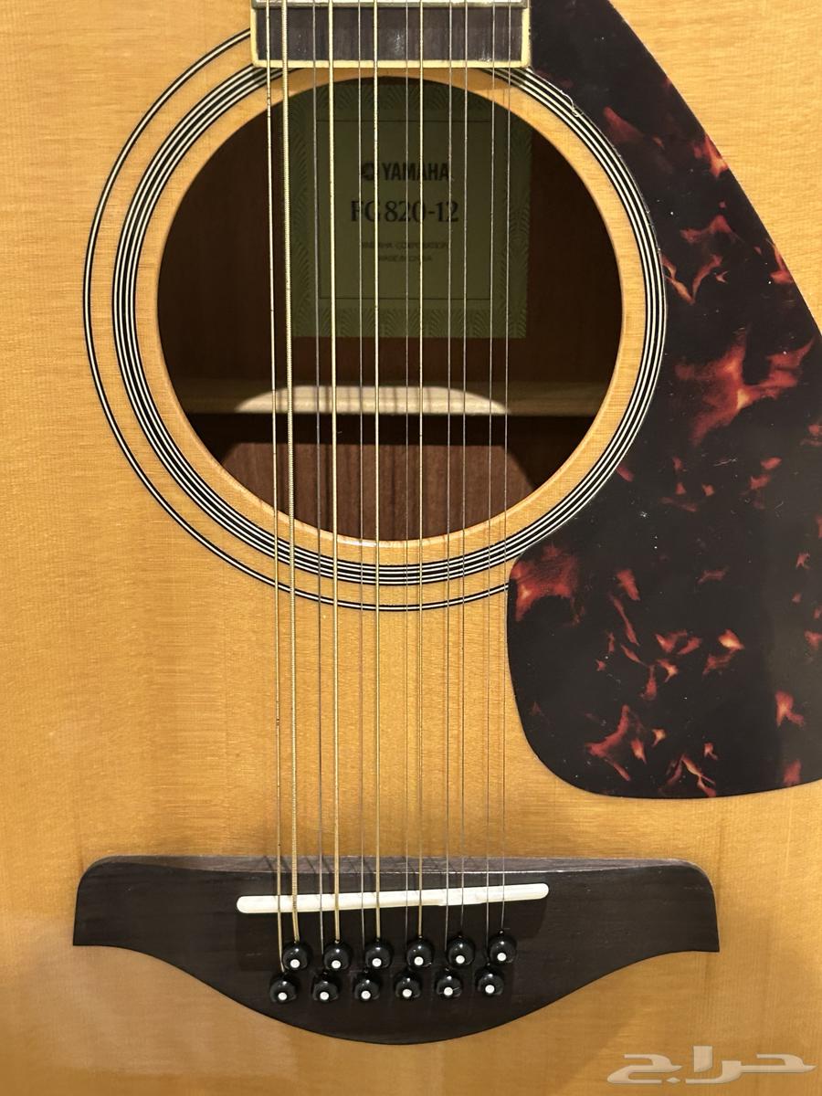Yamaha 12 string guitar63176390541058113