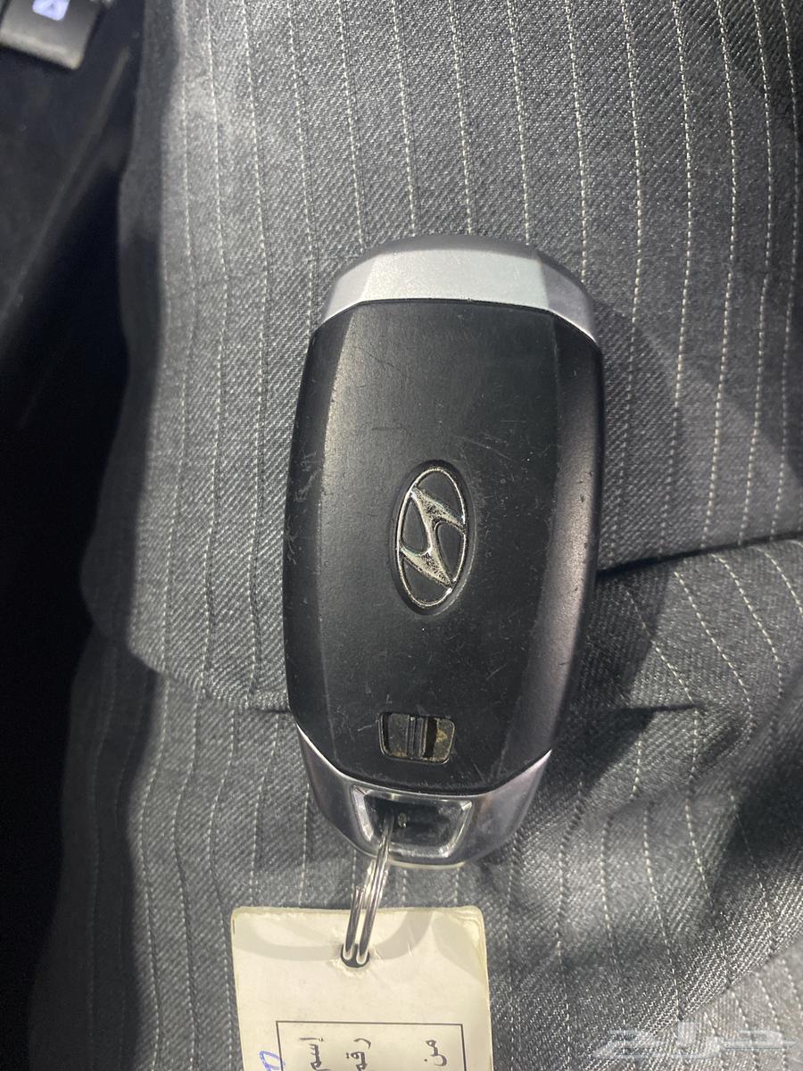 For sale, 2018 diesel Azera remote key with fingerprint63266105964289111