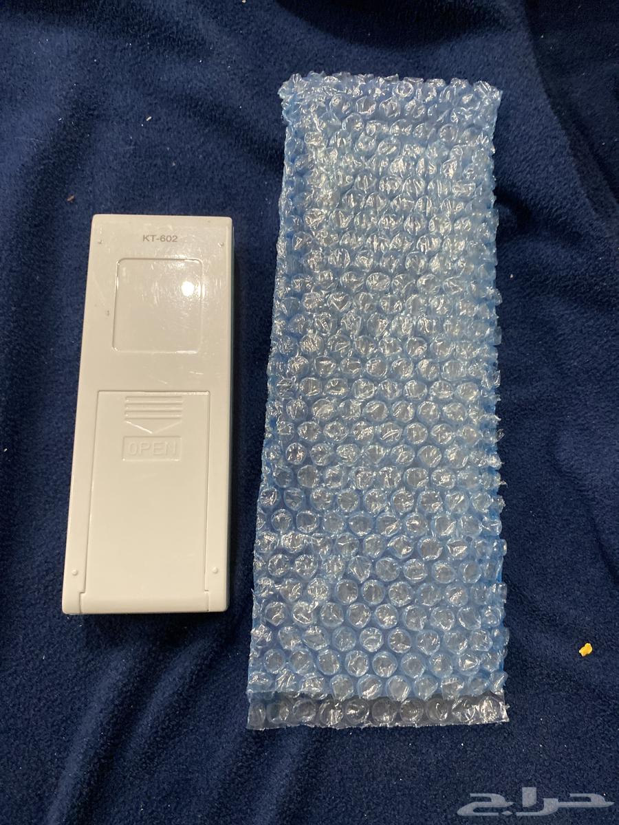 Remote control, how about the new ARG I bought but it didn't work on my air conditioner, I came back to return it.63175946310786111