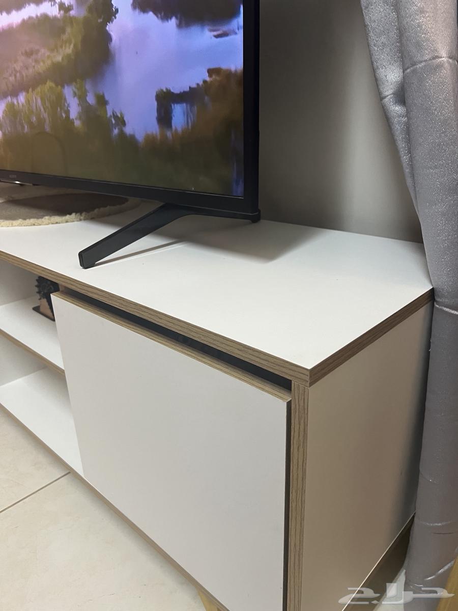 طاولة تلفزيون63177367369474111