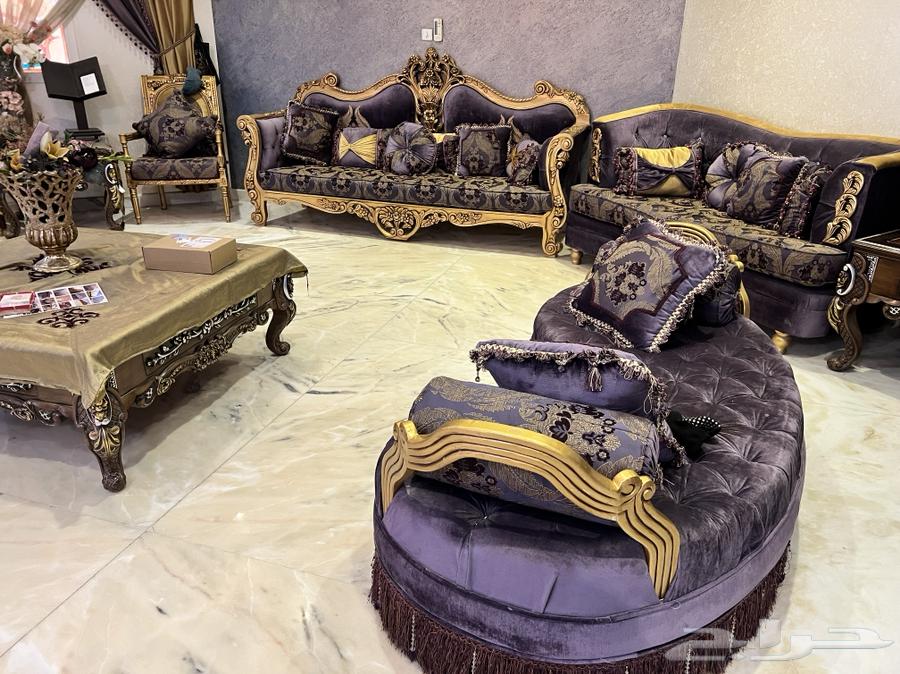 كنب ملكي مع الستائر مع الديكورات63175015986562112