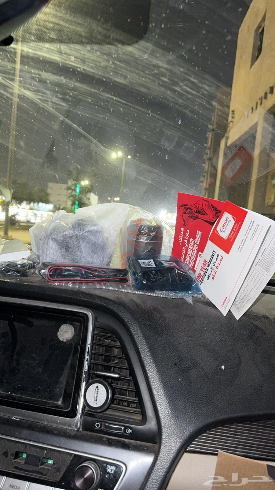 كاميرة كانون 250D جديده63172868343938113