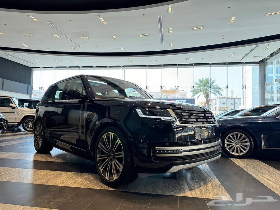 رنج روفر HSE 2023 V8 وارد الناغي ممشى قليل ( شبه وكاله)63262965734658111