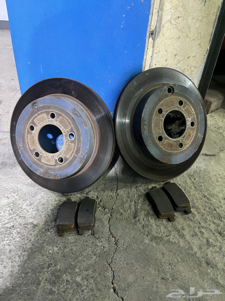 Hubcaps and fabric Ford Edge 2007 background63261855347457111