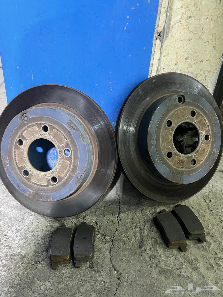 Hubcaps and fabric Ford Edge 2007 background63261855347457110