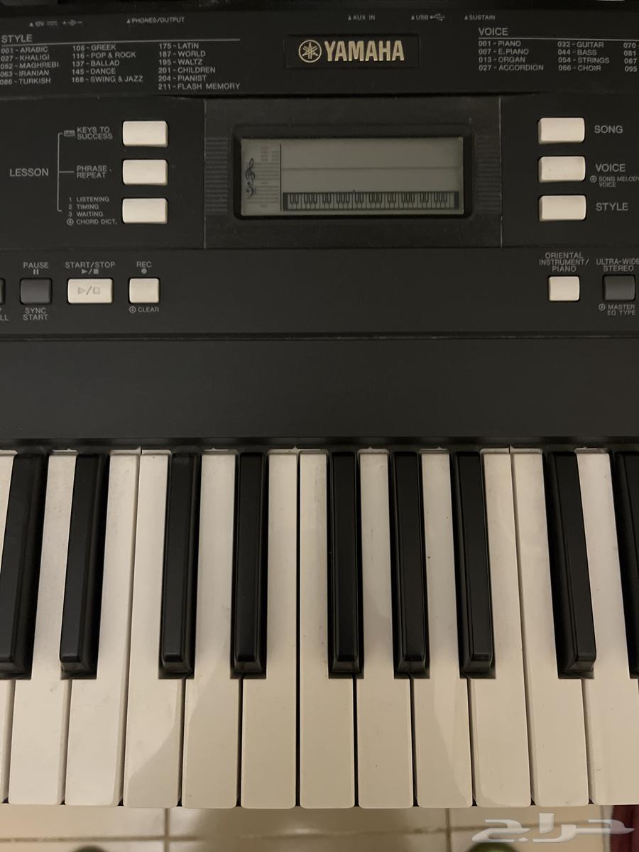 Yamaha A350 keyboard with stand63174542660355111