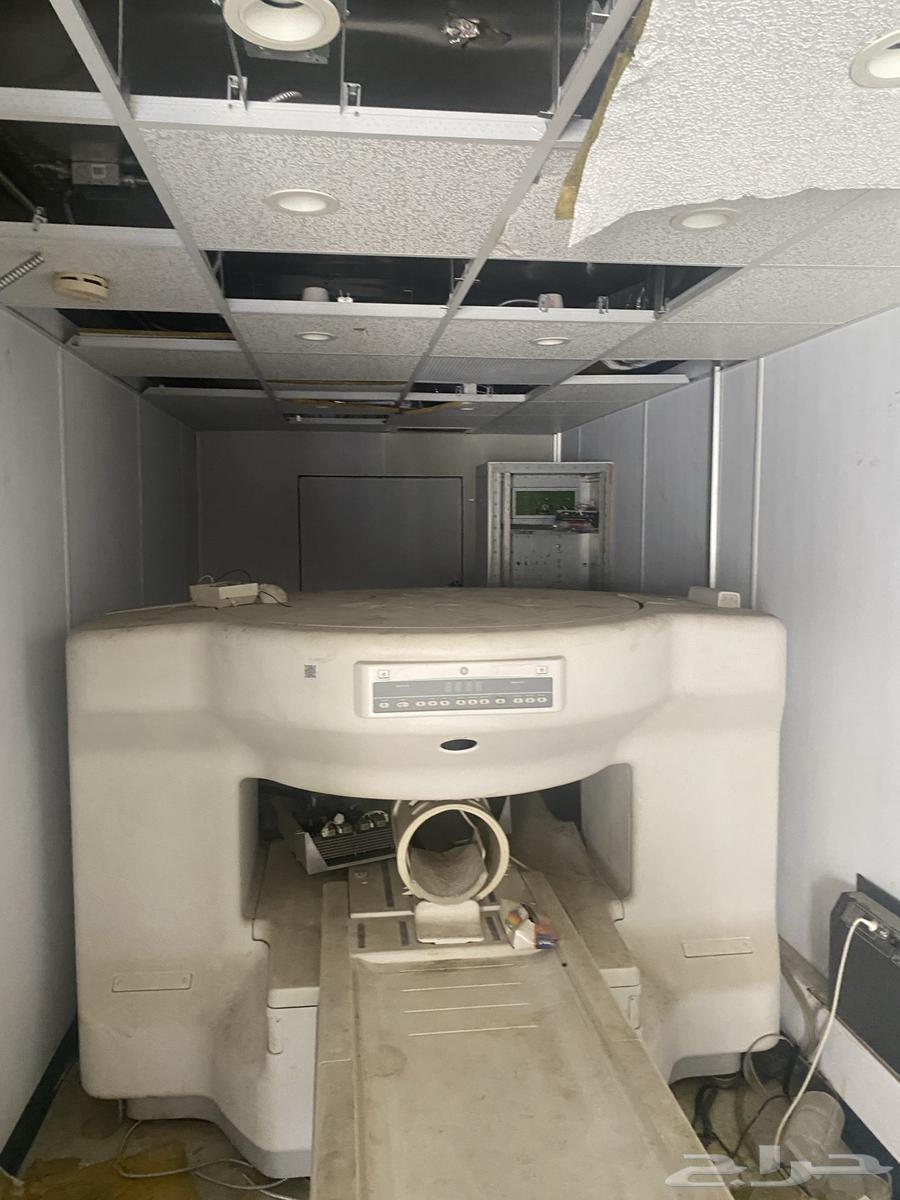 A medical device, an X-ray machine63174064059395111