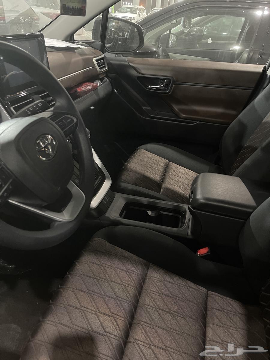 Toyota Innova63257648403585112