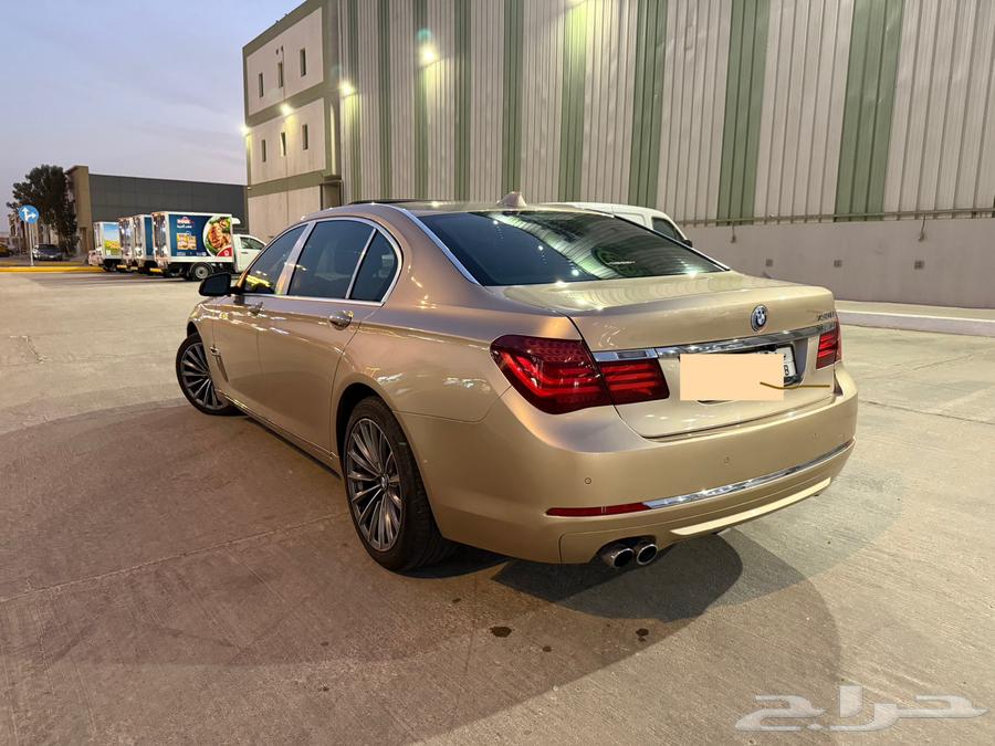 BMW 2014 730Li63259739037058112