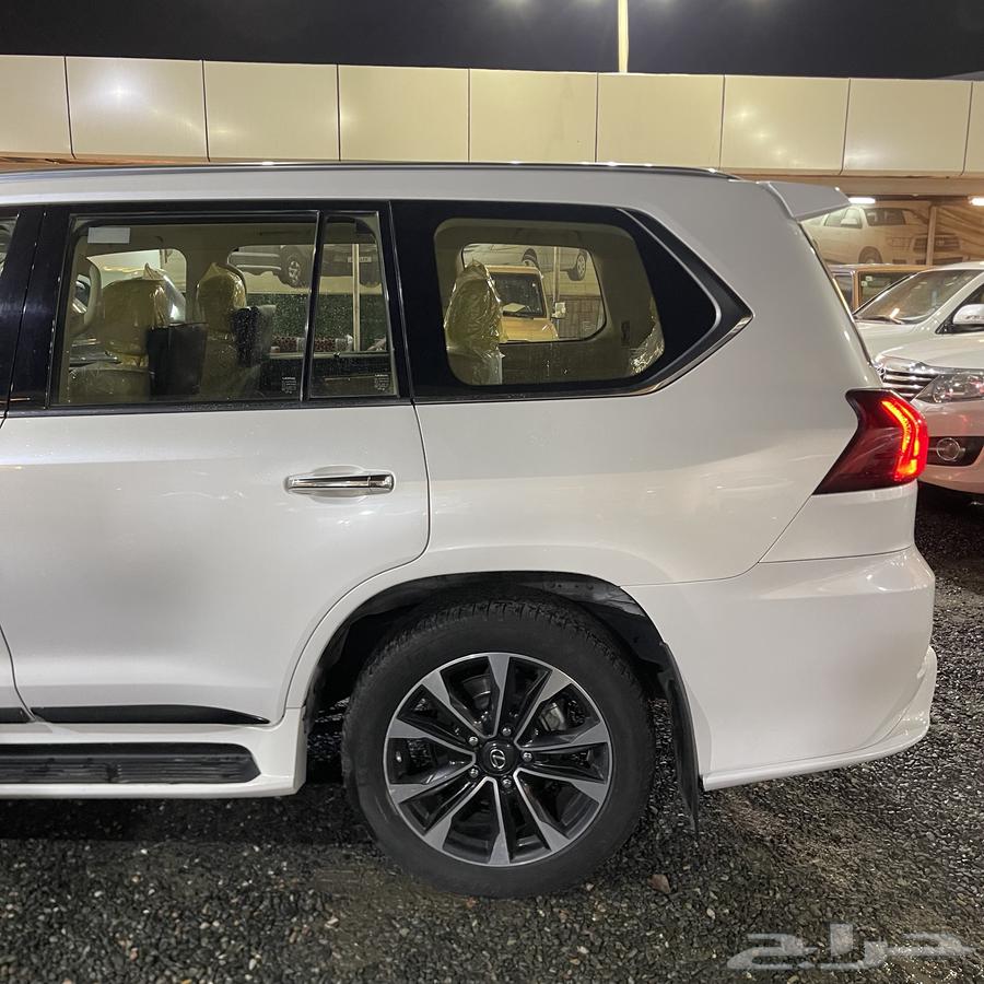 Lexus LX57063262453949955114