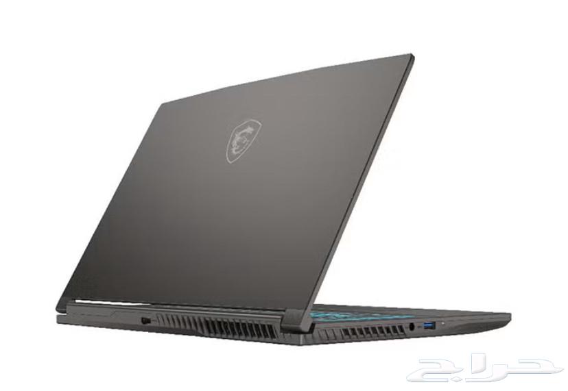 The well-known MSI laptop comes with a clean keyboard and mouse.63174071916674111