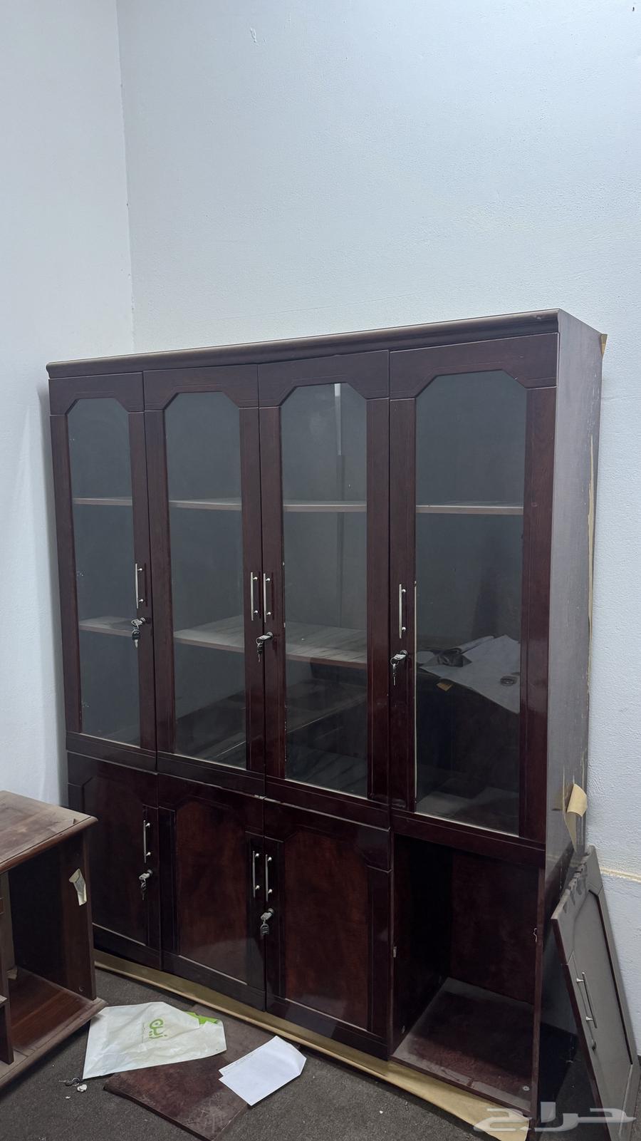 طاوله للبيع صامل يكلمني63171942731907114