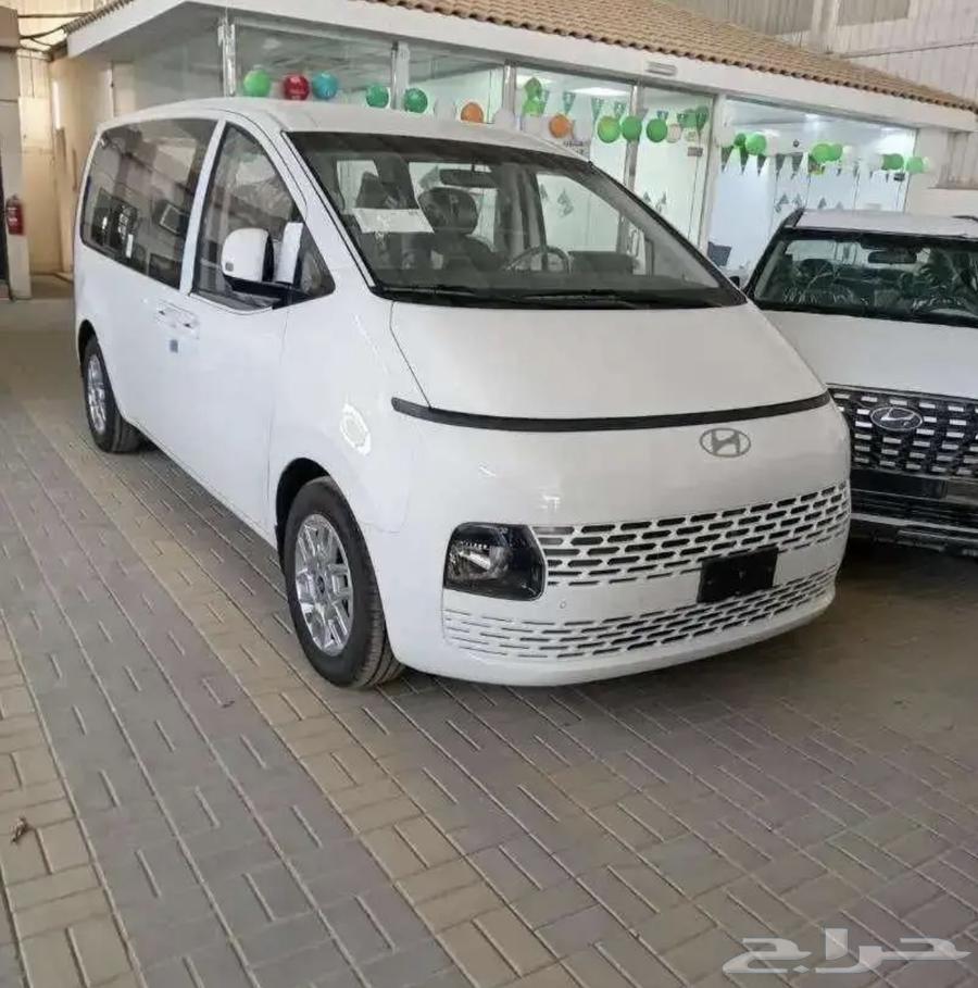 Hyundai Staria 9-seater 2025 at the lowest prices63256628471427114